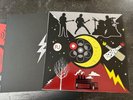 PEARL JAM Lightning Bolt LP Unplayed + Repress LP (Die Cut Sleeve + Stickers)