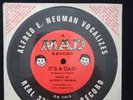 ALFRED E. NEUMAN VOCALIZES – “IT’S A GAS ” 33 1/3 RPM Flexi Disc 1963