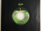 Beatles / Ballad of John & Yoko / 1st issue Apple 45 w/ Capitol Dome logo / NM