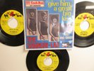 4 THE SHANGRI-LAS HIT 45's+1PICTURE [GIVE HIM A GREAT BIG KISS]  THE 60's