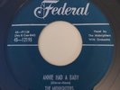 Midnighters  ANNIE HAD A BABY / SHE'S THE ONE (DOO WOP 45) #12195 PLAYS VG++