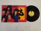 FULLY SIGNED  DEE DEE JOEY JOHNNY MARKY RAMONES END OF THE CENTURY LP 1980 SIRE