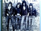 THE RAMONES 1st ALBUM RARE ORIG '75 SIRE PROMO LP,1st CATALOG # & LABEL MISPRINT