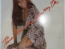 Tina Turner “Tina Turns The Country On ” LP/UA-LA200-G 1974 *Rare*