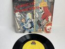Vtg Dungeons & Dragons Quest Of The Riddles 1984 Kids Stuff Record Book TSR NICE