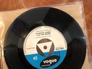 Thurston Harris and The Sharps - Little Bitty Pretty One V 9092