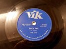 RARE 1956 ROCKABILLY 78 RPM JOE CLAY HAL HARRIS on CANADA VIK VG-