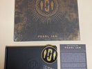 Pearl Jam - Live At Third Man Records LP Vault #29 Book Pin Badge 7 Inch Sealed