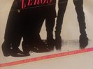 The Zeros – Wild Weekend / Beat Your Heart Out 1978 1st press Vinyl 7