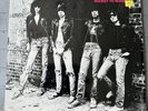 RAMONES ‘ Rocket To Russia 1977 UK ISSUE LP SIRE 1st Punk Rock ARCHIVE NM SHRINK