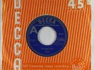Garage 45 - Them - Call My Name/Bring 'Em On In - Decca - VG+ promo