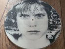 U2  - WAR - PICTURE DISC - 1983 ISSUE - CLEAR RIM - VERY GOOD++