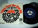 LES SAUTERELLES : I LOVE HOW YOU LOVE ME 7