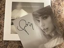 Taylor Swift  The Tortured Poets Department Vinyl + Signed Photo w/  RARE ️
