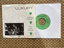 LUXURY - Green Hearts 7” 45 (Angry Young) 1979 IOWA Punk Powerpop Power Pop