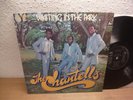 The Chantells – Waiting In The Park Lp 1978 Roots Reggae, Lovers Rock/ Phase one