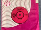 LINDA SAXONE - LOVE IS A MANY SPLENDOURED rare UK 1964 / MOD / SOUL DANCER MINT-
