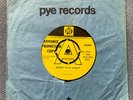 SANDIE SHAW - DON’T RUN AWAY rare UK 1968 DEMO PROMO / NORTHERN SOUL / MOD /EX++
