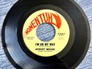 Obscure (unknown?) Popcorn/R&B 45 - Robert Moore on Momentum 