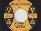AUSTIN SISTERS It Happened At The Hop/Love Can Do TEEN GIRL GROUP 1959 45RPM