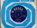 The Beatstalkers 7” Vinyl Record Left Right Left Single