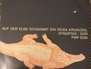Auf Der Elbe Schwimmt Ein Rosa Krokodil - Synopsis / DDR - FMP 0240 (1976)
