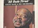 Count Basie & His Orchestra ‎– 88 Basie Street - Pablo ‎– 2310-901 LP, US 1984