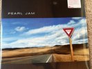 Pearl Jam Yield Vinyl Me Please 25th Anniversary 45 RPM VMP 2LP Red Marble