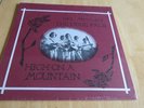 Del McCoury &The Dixie Pals. High On A Mountain. 1972. Rounder Records 0019. New