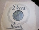78 RPM RECORD BING CROSBY LOOK LIKE CHRISTMAS & XMAS IN KILLARNEY DECCA EXC NICE