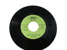 45 RECORD - THE REVALONS - DREAMS ARE FOR FOOLS