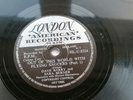 DAVE BARRY & SARA BERNER  1958  UK  78  OUT OF THIS WORLD WITH FLYING SAUCERS
