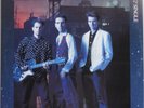 Crowded House – Don't Dream It's Over 12