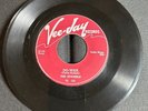 VEE-JAY RECORDS SOUL 45 - THE SPANIELS - DO-WAH / DON'CHA GO