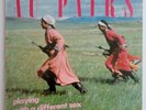 AU PAIRS 