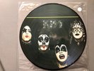 KISS 