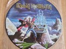 Iron Maiden Run To The Hills (Live) 12