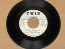 RON BROOKS LITTLE BOYS CHRISTMAS PRAYER/WHAT CHRISTMAS MEANS TWIN PROMO 45 010