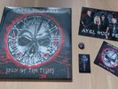 AXEL RUDI PELL - SIGN OF THE TIMES LP - NEU - OVP + PIN, STICKER, MAGNET,  KARTE