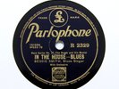 BESSIE SMITH / SEVEN GALLON JUG BAND (N-) on Race PARLOPHONE R-2329 [78 RPM]