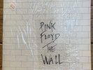 PINK FLOYD - THE WALL. 1979 FIRST PRESS NM/NM COMPLETE WITH STICKER