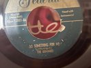 DOOWOP/R & B DOMINOES FEDERAL 12001 DO SOMETHING FOR ME/CHICKEN BLUES 1951