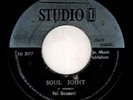 VAL BENNETT-soul joint / JACKIE MITTOO-peches    studio 1  7