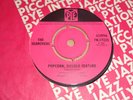 Searchers - Popcorn, Double Feature Pye 45