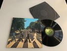 BEATLES..ABBEY ROAD...RARE EARLY UK ISSUE ALBUM  APPLE LABEL No PCS 7088