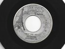 GARAGE ROCK 45 - JACKSON INVESTMENT CO. - WHAT CAN I DO  - HEAR 1967 PARIS TOWER