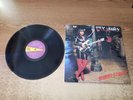 AUTOGRAPHED 1970s VG++  Rick James – Street Songs LP33