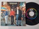 Crowded House - Don't dream it's over 7''/ OST Monsters Erik & Lyle Menendez