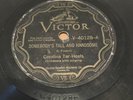 COUNTRY 78 Carolina Tar Heels SOMEBODY'S TALL & HANDSOME Victor 40128 (V)
