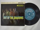 THE SHADOWS OUT OF THE SHADOWS UK 4 track green label STEREO EP cleaned EX/NM